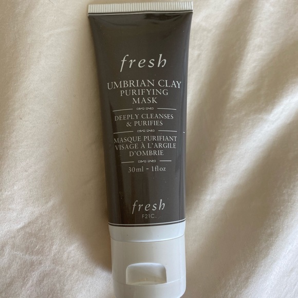 Fresh Umbrian Clay Purifying Mask - Picture 4 of 5